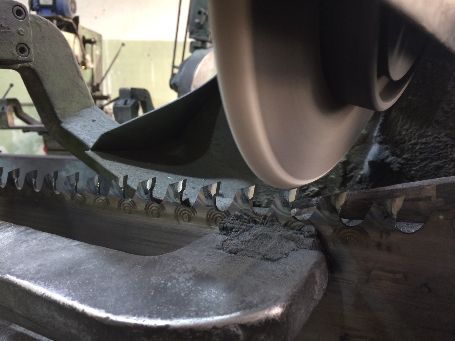 Заточка рамной пилы длинной 1250мм. 